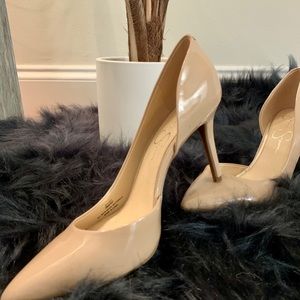 Jessica Simpson 4” heel